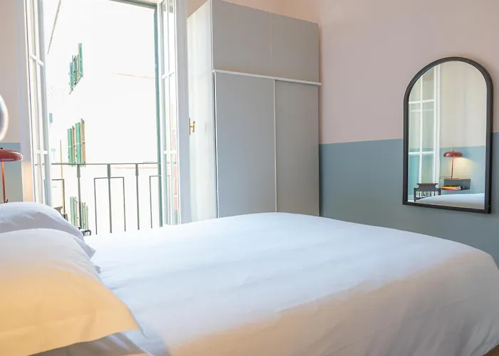 Trasteverehome - Elegant And Quiet 3 Bedroom In Trastevere With Elevator *