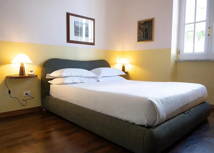 Trasteverehome - Elegant And Quiet 3 Bedroom In Trastevere With Elevator Róma