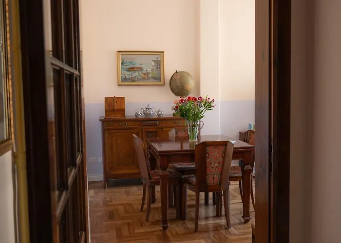 Apartament Trasteverehome - Elegant And Quiet 3 Bedroom In Trastevere With Elevator *