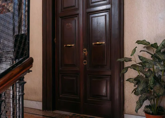 Apartament Trasteverehome - Elegant And Quiet 3 Bedroom In Trastevere With Elevator *